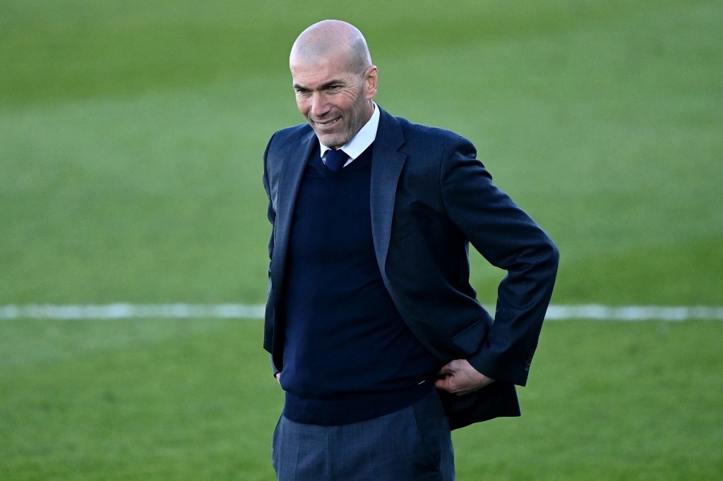 Zinedine Zidane Optimis Bisa Juara Liga Setelah Salip Atletico Madrid Berita Liga Spanyol