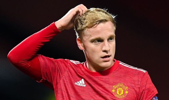 Jarang Masuk Skuad Utama Donny Van De Beek Diminta Bersabar