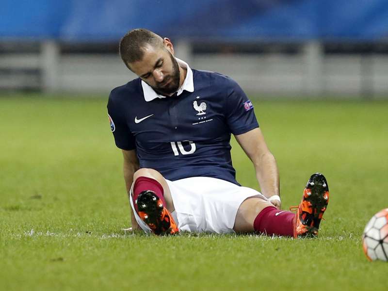 Benzema Mengalami Cidera Saat Lawan ujicoba Lawan Bulgaria