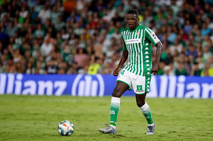 Arsenal Incar William Carvalho Pemain Andalan Real Betis