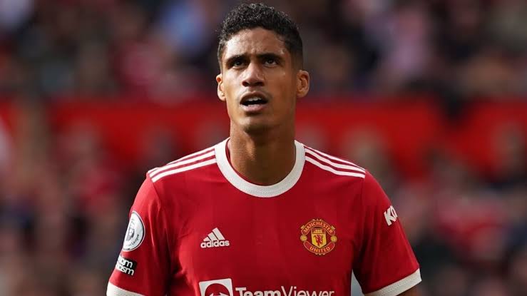 Raphael Varane Cedera Manchester United Krisis Pemain Belakang