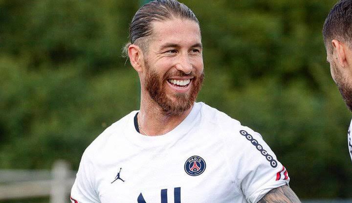 Paris Saint Germain Akan Putus Kontrak dengan Sergio Ramos